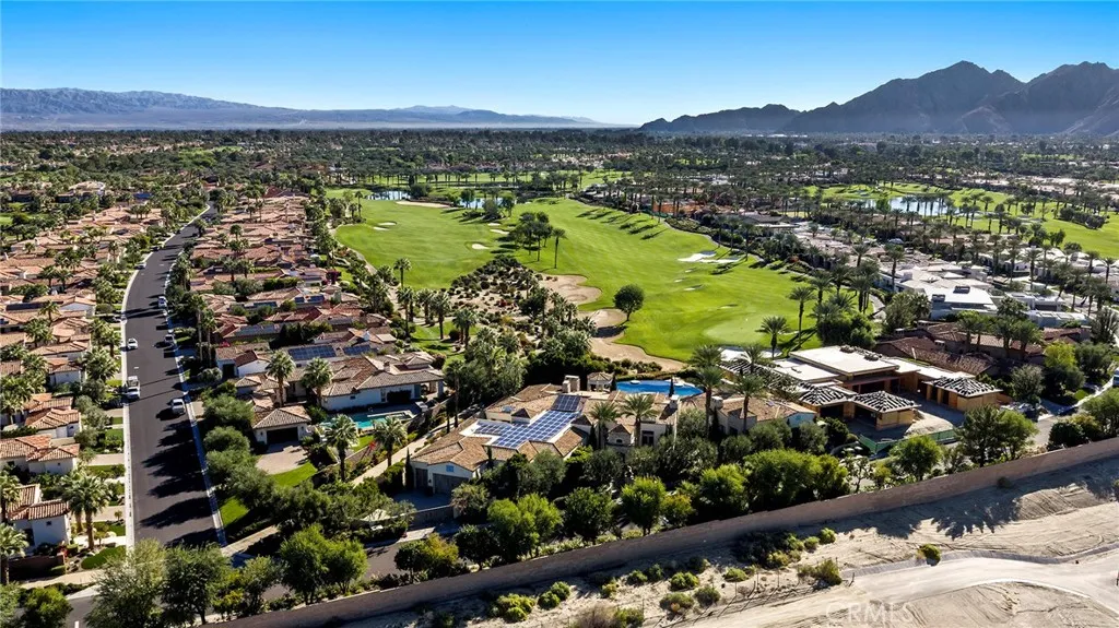 43052 Via Siena, Indian Wells, California 92210 home-pic-73